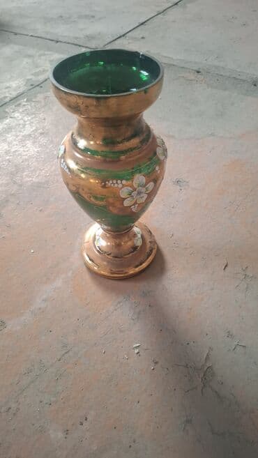 peygember qilinci gulu haqqinda: Bir vaza, Bogem şüşəsi — 2