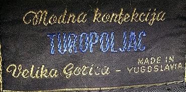 gumus aliram: AĞSU Şəhərində Təcili Satılır. Ki$i üçün Drap mexli Palto . Boyuk — 7