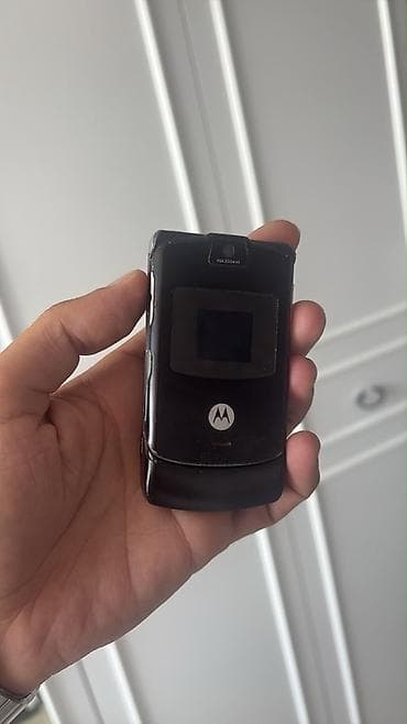 motorola w213: Motorola — 1