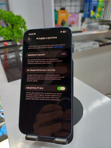 ıpad mini 5: IPhone 13, Mavi, Simsiz şarj — 3