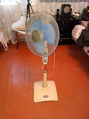 quicks ventilyator: Ventilyator Aurora, Döşəməüstü, Pərli — 1