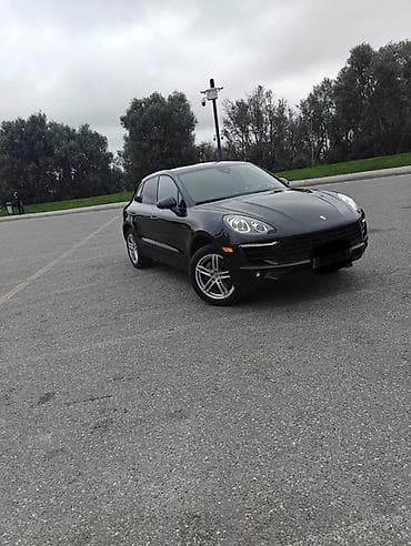 tra: Porsche Macan S: 2 l | 2017 il 227198 km Krossover — 7