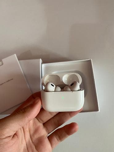 Salam airpods pro 2 orginaldir cox ideal vezyetdedir hec bir problemi