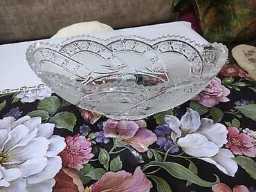 Şüşə qab – dekorativ naxışlı, kəsimli kənarlı - Material: qalın lalafo.az -da Şüşə qab – dekorativ naxışlı, kəsimli kənarlı - Material: qalın