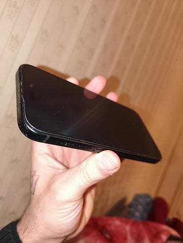 iphone s 5: IPhone 15, Qara, Face ID — 6