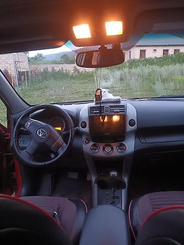 aksesuarlar avto: Toyota RAV4: 2 l | 2006 il Krossover — 6