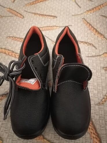 Türk ayaqqabısı, çox möhkəmdir, burun tərəfi bərklərdəndir, qardada lalafo.az -da Türk ayaqqabısı, çox möhkəmdir, burun tərəfi bərklərdəndir, qardada