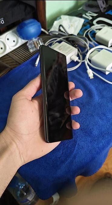 iphone 14 pro max replika: Honor X9b, 256 GB, rəng - Qara, Sensor — 4