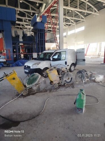 seyf qapi: #Betonkesme #betondeşmə Beton kubik kərpic - dən kəsim deşim — 25