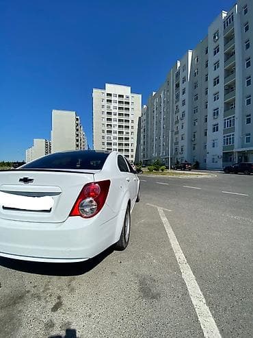 kopressor: Chevrolet Aveo: 1.4 l | 2012 il 291555 km Sedan — 10