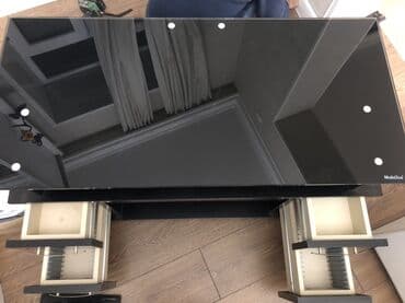 Rəflər: Düz TV altlığı, Polkalı, Şüşəli — 5