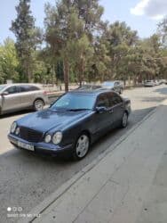 kia ceed 2010: Mercedes-Benz E 200: 2 l | 2000 il Sedan — 19