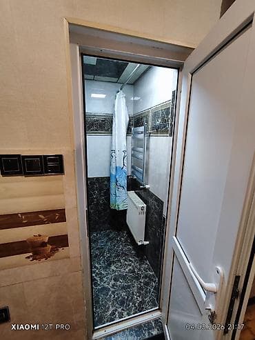 Yalnız tələbə xanımlar üçün. Ev Sabunçu qəsəbəsi, Natəvan küçəsi 20 A — 3