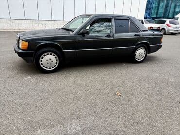 qaz 31 29: Mercedes-Benz 190: 2 l | 1990 il Sedan — 3