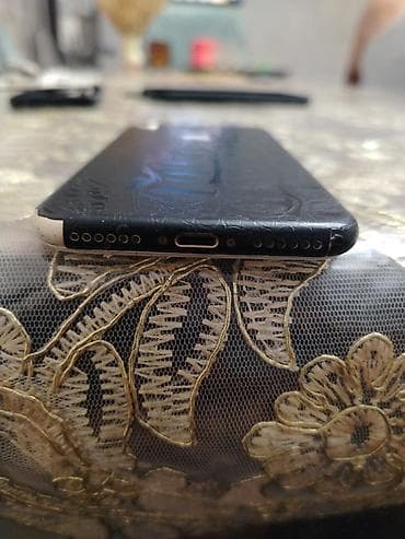 IPhone 7, 32 GB, Qara, Qırıq lalafo.az -da IPhone 7, 32 GB, Qara, Qırıq