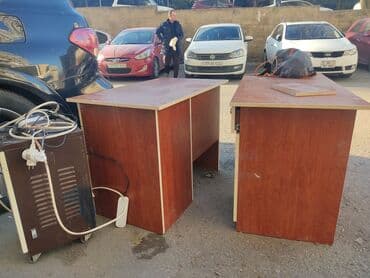 Ofis və oyun kresloları: İşlənmiş, İşçi üçün, Dördbucaq masa — 2