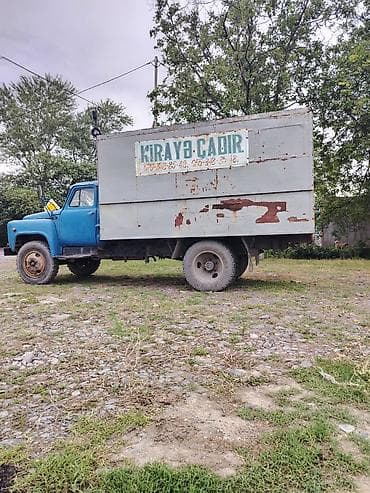 te 28 traktor: Yükdaşıma üçün qutu kuzovlu yük maşını və səyyar şadlıq — 8