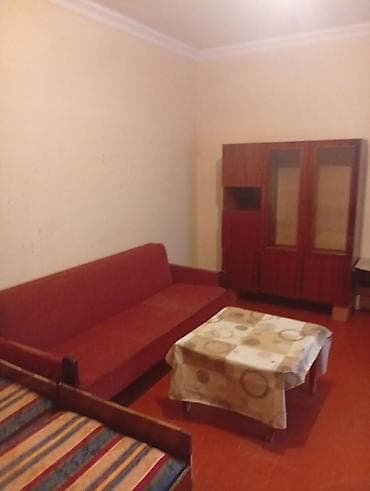 otaq icarə: 1 otaqlı həyət evi – daxili həyəti və ayrı girişli Xüsusiyyətlər: - — 6