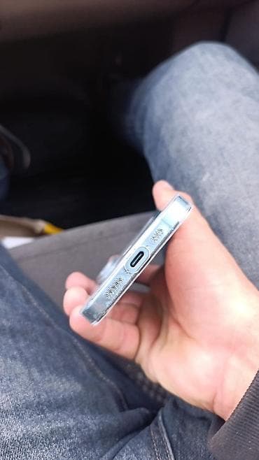 iphone 13 ikinci el: IPhone 16, 128 GB, Alpine Green, Simsiz şarj — 2