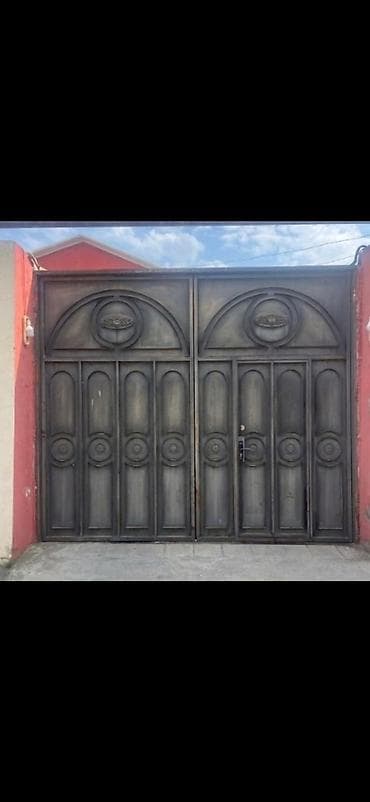 Dəmir Həyət darvazası, Yana açılan, Mexaniki, Qapı ilə, rəng - Boz