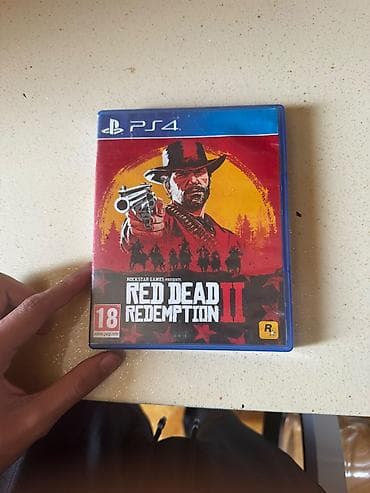 PS4 oyun diskləri – Uncharted: The Lost Legacy və Red Dead Redemption — 4