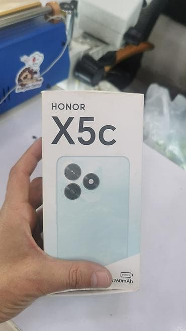 lalafo iphone 16: Honor X7d, 256 GB, rəng - Gümüşü, İki sim kartlı — 1