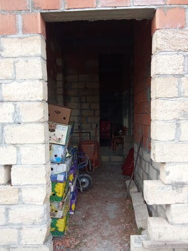 gence traktor zavodu yeni qiymetleri: 3 otaqlı, 80 kv. m, Orta təmir — 4