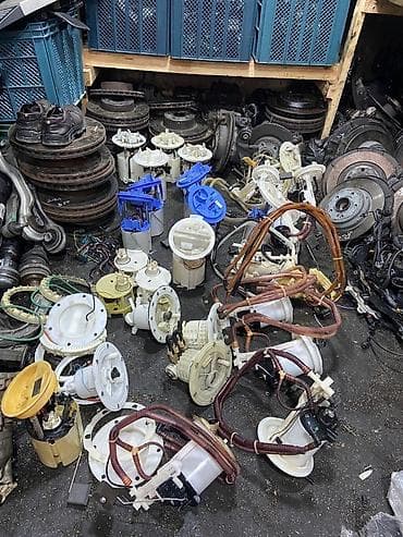 ford transit pompa: Mercedes Benz benzin nasosu Şəhər: Bakı Elanın növü: Ehtiyat — 2