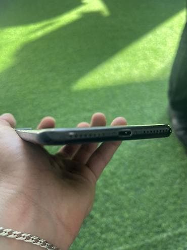 iphone 6s plus satilir: IPhone 7 Plus, Qara, Barmaq izi — 3