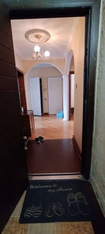 ehmedlide ev: Bakı, Əhmədli, 3 otaqlı, Köhnə tikili, m. Əhmədli, 82 kv. m — 10