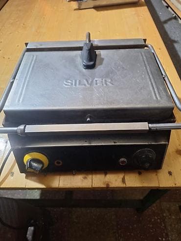 Оборудование для производства: Toster 1 ay işlənib.
Qiymet 200 azn.
Unvan Şagan
Vesile🌹2984 — 1