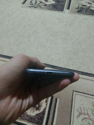 kondisioner hisseleri: IPhone 8, 64 GB, Qara, Qırıq — 5