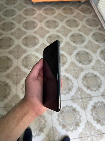 nar nomre satisi: IPhone Xs, 64 GB, Qara, Zəmanət, Simsiz şarj, Face ID — 3