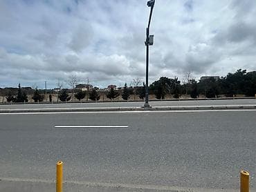 sendvic panel evler: Buzovna yolunun kənarında,Polis akademiyasının yanında yerləşən həyət — 1