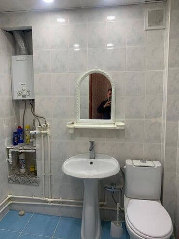 qarayev obyekt: Qaraev metrosuna yaxin 5 mertebeli binanın 5-ci mərtəbəsində — 17