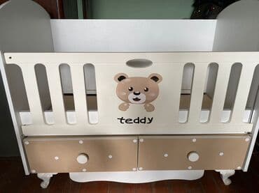 Uşaq masaları: Oğlan və qız üçün, Yeni, Dördbucaq, Beşik, Matras ilə — 1