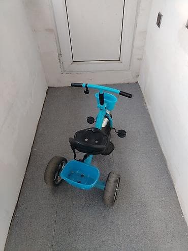robot oyuncaqlar: Uşaq üçtəkərli velosipedi - Rəng: mavi - Ön səbət və arxa yük qutusu — 5