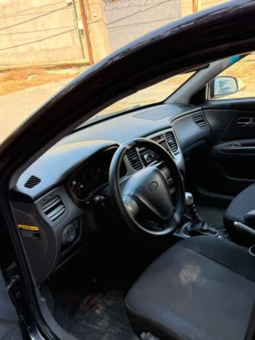 çaşqa feredo: Kia Rio: 1.4 л | 2006 г. Хэтчбэк — 3