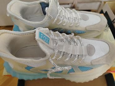 Fizika: Krossovka – FOX brendi - Rəng: ağ/bej əsas, açıq mavi detallı - Üst — 1