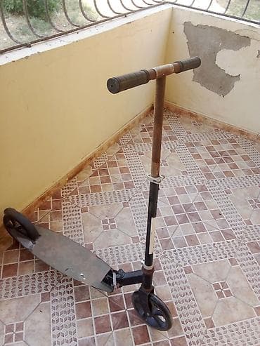 mopet elektrik: Skuter - yüngüldür biraz paslanıb qatlanandır endirim var — 2
