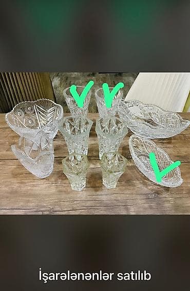 ysl ayakkabı: Qadın və kişi ayaqqabıları kolleksiyası – parlaq qırmızı və qara — 5