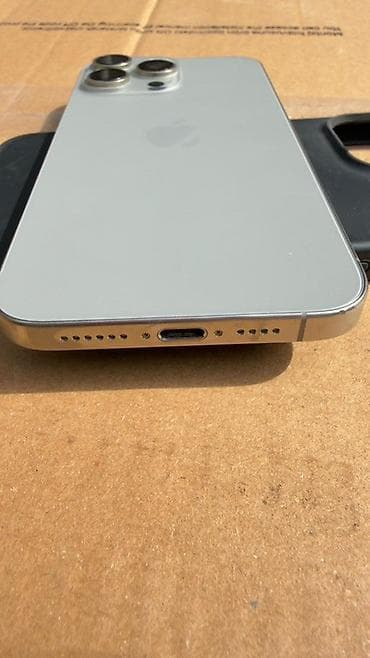 ıphone 16 plus: IPhone 15 Pro Max, Natural Titanium, Face ID — 5