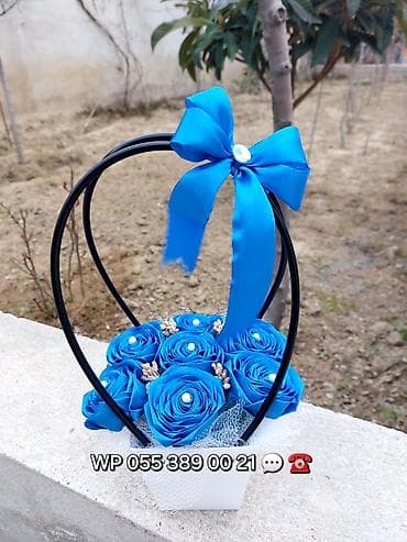 lent güller: Tək ədədli gül 3 azn. Dekorativ qırmızı güllərdən ibarət kompozisiya – — 1