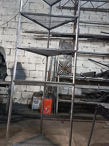 ev bitkisi: Metaldan hazırlanmış künc rəf sistemi - Material: qalın metal profil — 5