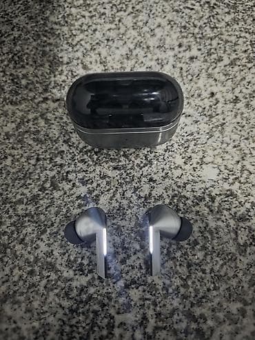 buds 3 pro: Temiz Samsung dur kontaktdan almisam tecili pul lazim oldugu ucun — 3