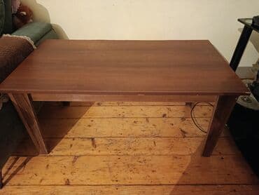 şam ağaclarının satışı: Dördbucaq masa, Açılmayan, Təkərsiz, Taxta, Zəmanətsiz — 1