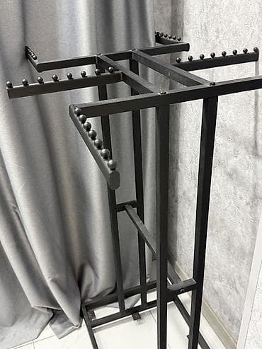 paltar vitrini: Metal geyim asqısı/çoxşaxəli vitrin stendi - Material: qalın divarlı — 2