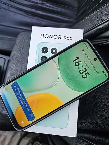 a8 2018 ekran: Honor rəng - Yaşıl, Qırıq — 1