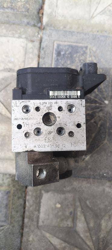 nol bir: 2000 il 4 goz mersedesdən cixib.Məhsul: BOSCH ABS/ESP hidravlik blok — 1