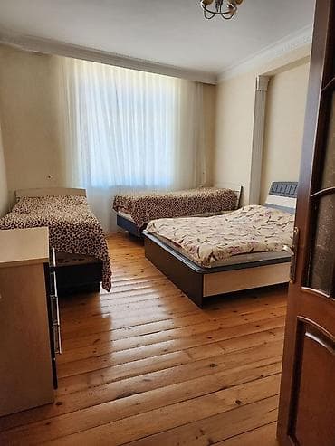 qara qarayev m: Xetai metrosunun arxasında yerləşir, metroya piyada 5 dəqiqəlik — 5